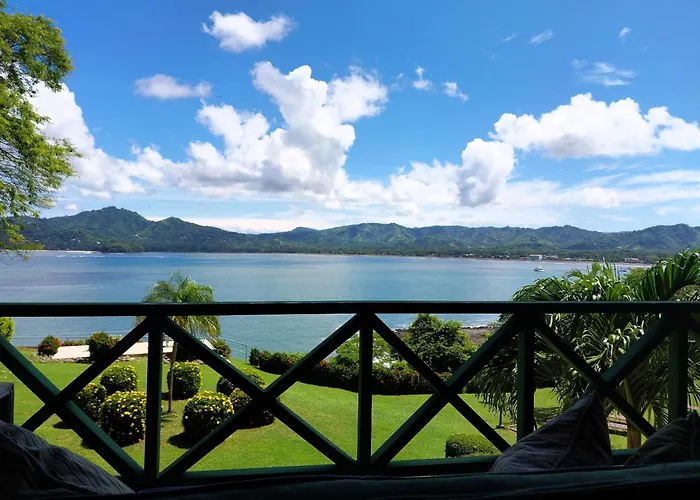 Ferienhaus Punta Plata 521 - Flamingo Center, 2 Bedroom With Beautiful Bay Views *