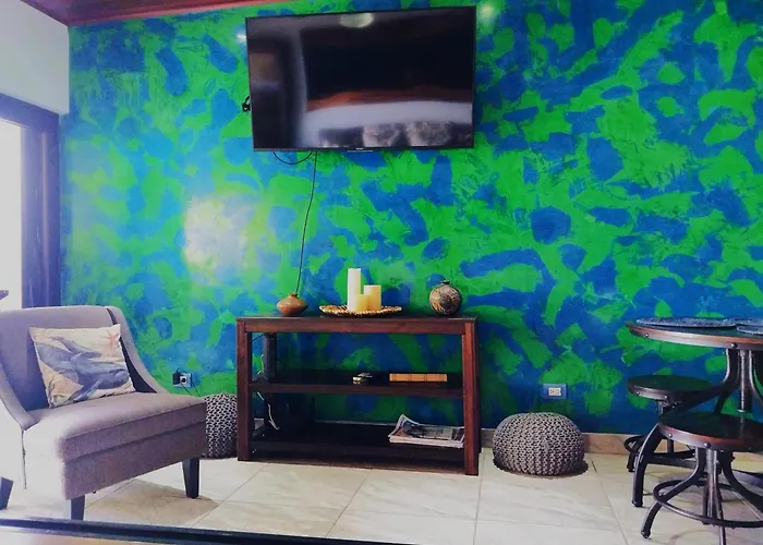 Punta Plata 521 - Flamingo Center, 2 Bedroom With Beautiful Bay Views Playa Flamingo