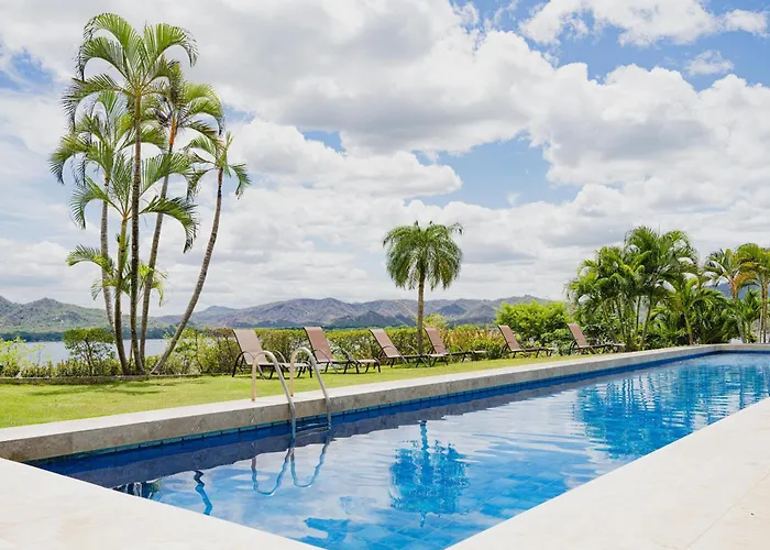 Ferienhaus Punta Plata 521 - Flamingo Center, 2 Bedroom With Beautiful Bay Views